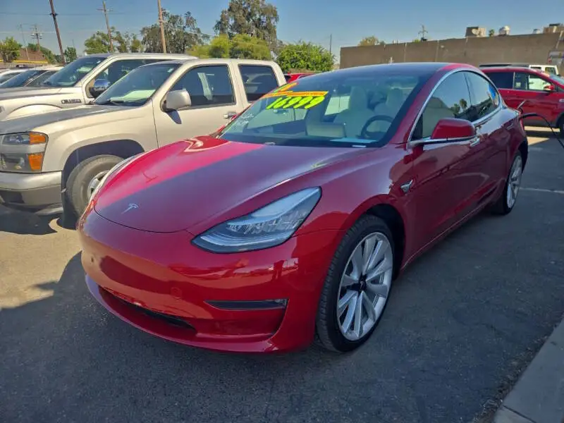 2018 Tesla Model 3 Mid Range photo 1