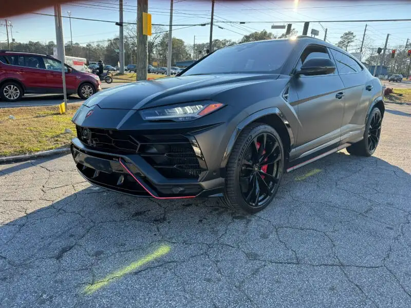 2019 Lamborghini Urus 4.0 V8's photo