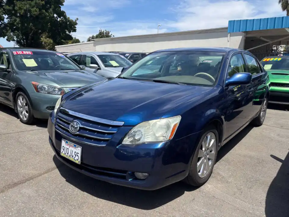 2006 Toyota Avalon Limited's photo