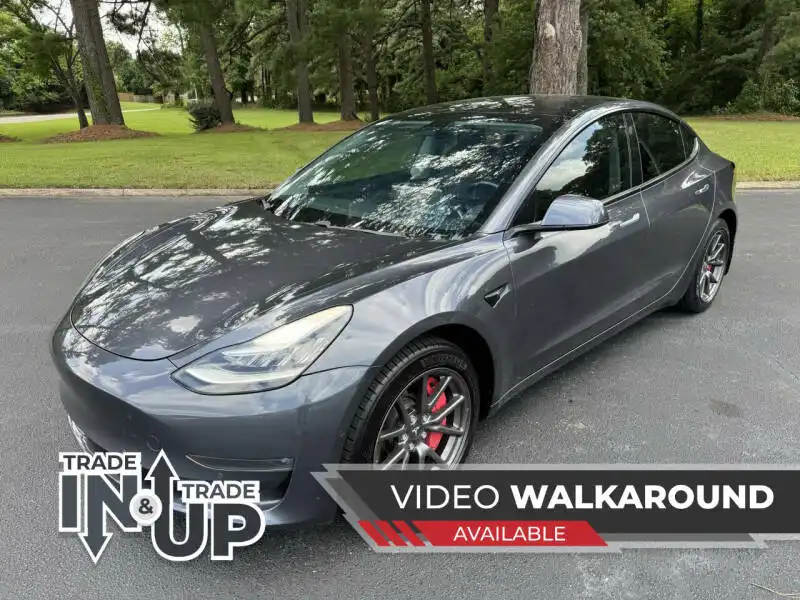 2019 Tesla Model 3 Long Range's photo