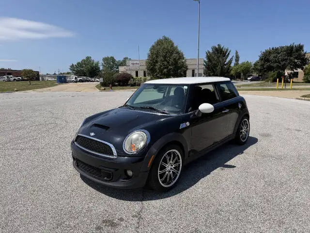 2011 MINI Cooper S's photo