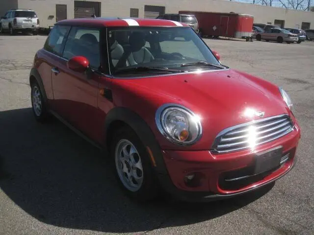 2012 MINI Cooper Base photo 3