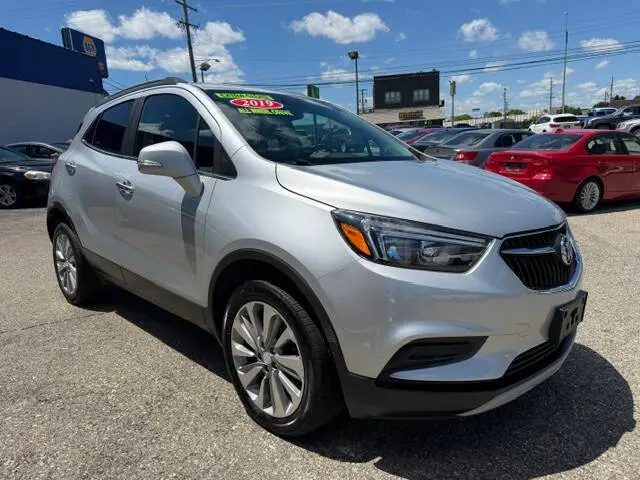 2019 Buick Encore Preferred AWD photo 4