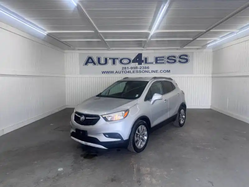 2017 Buick Encore Preferred's photo
