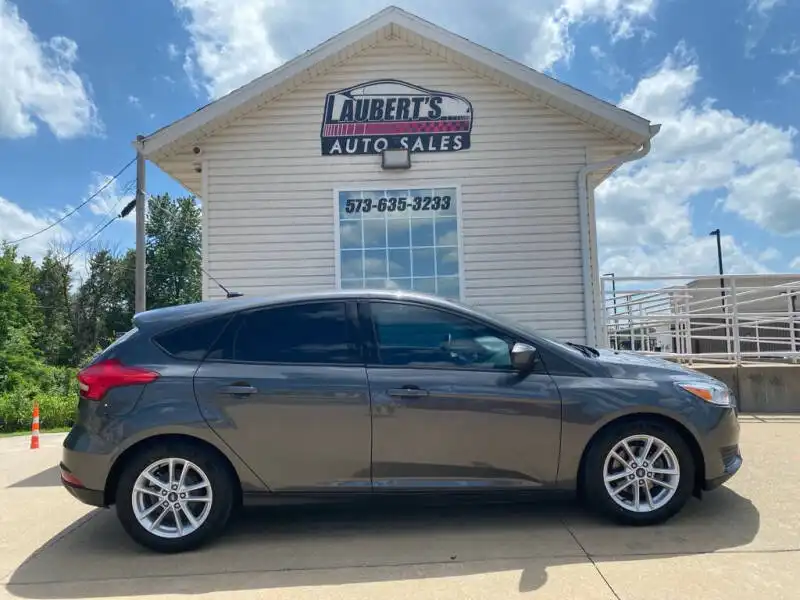 2018 Ford Focus Hatch SE's photo