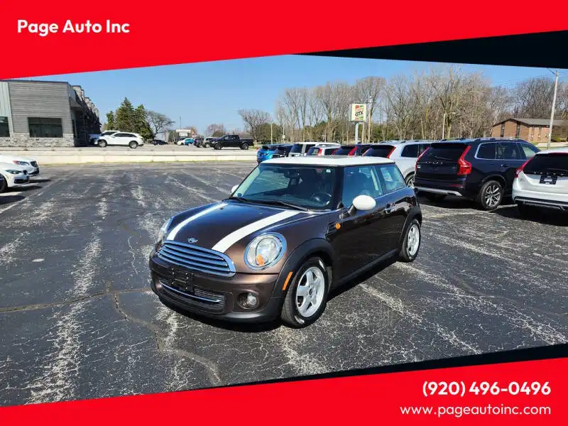 2011 MINI Cooper Base's photo