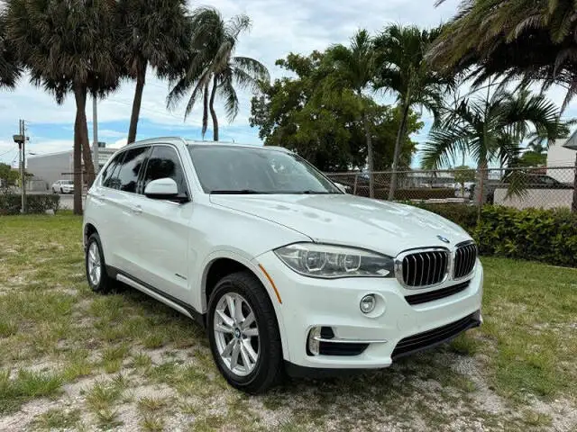 2016 BMW X5 xDrive35i Luxury Line photo 1