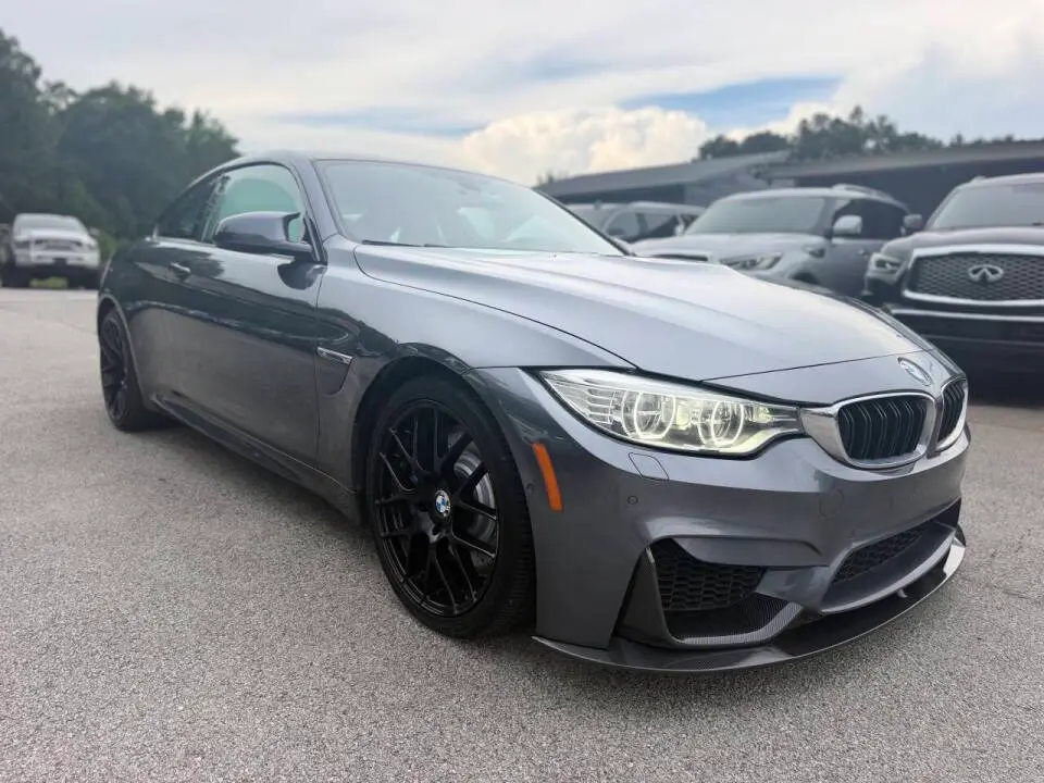 2015 BMW M4 Base photo 3