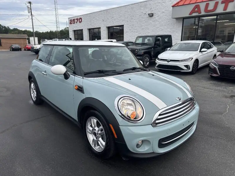 2012 MINI Cooper Base photo 3