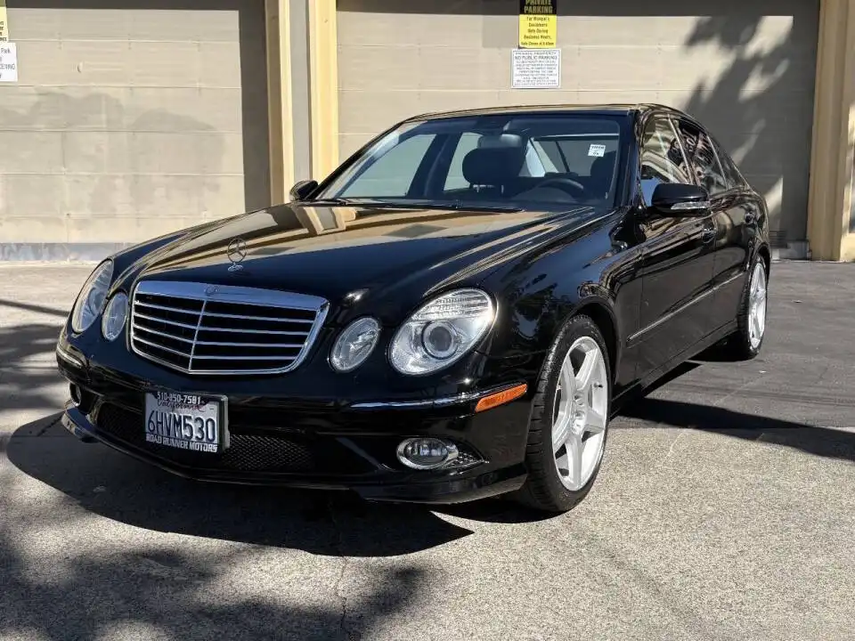 2009 Mercedes-Benz E-Class E350 Sport/Luxury's photo