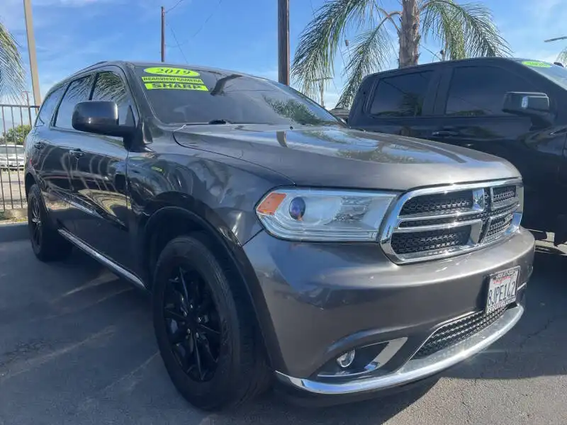 2019 Dodge Durango SXT Plus RWD's photo