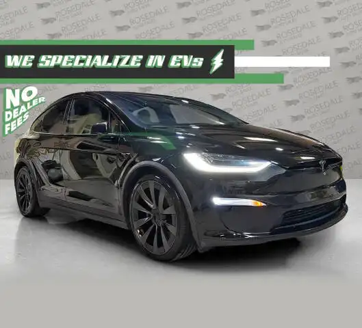 2023 Tesla Model X Long Range's photo