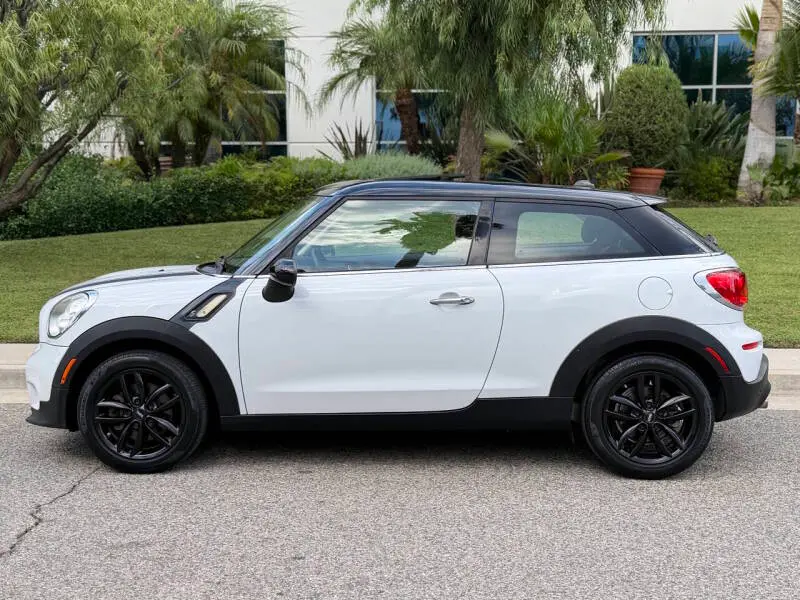 2014 MINI Paceman S photo 4