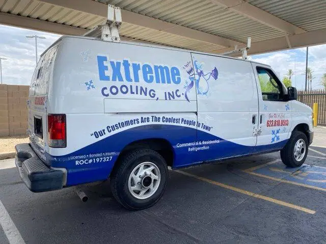 2011 Ford E-Series E-150 Van photo 3