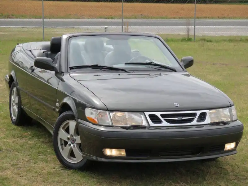 2003 Saab 9-3 SE's photo