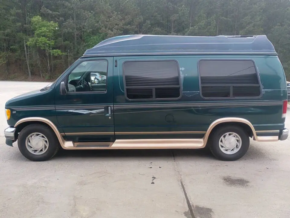 1999 Ford E-Series E-150 VAN photo 4