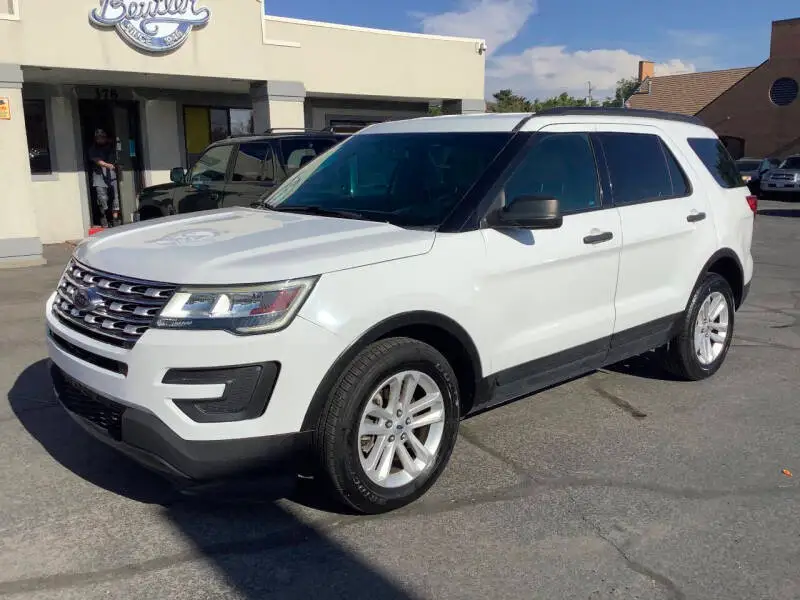 2017 Ford Explorer Base 4WD photo 1