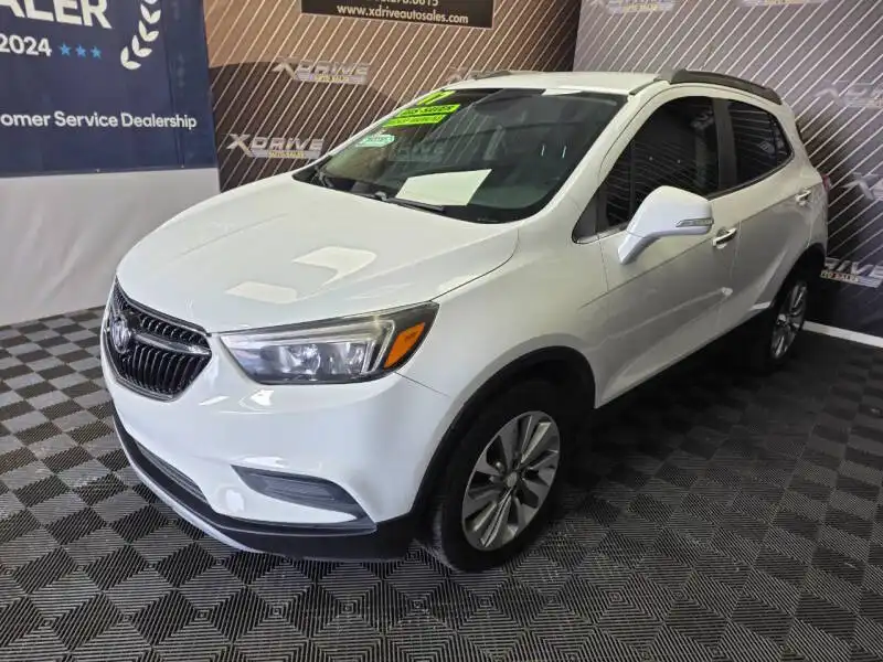 2017 Buick Encore Preferred's photo