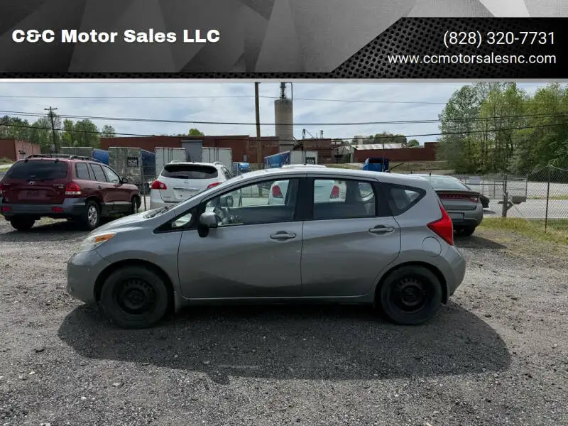 2014 Nissan Versa Note 1.6 SV CVT's photo