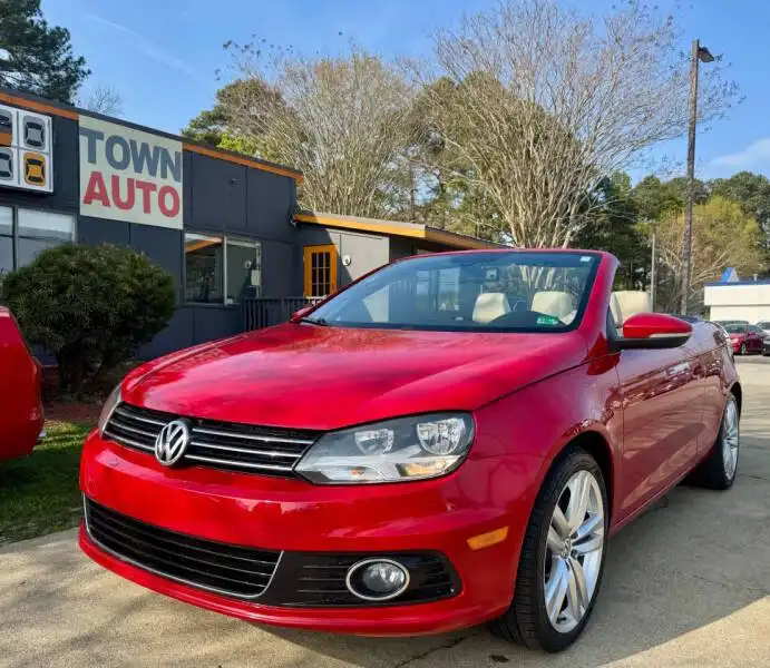 2012 Volkswagen Eos Executive DSG's photo