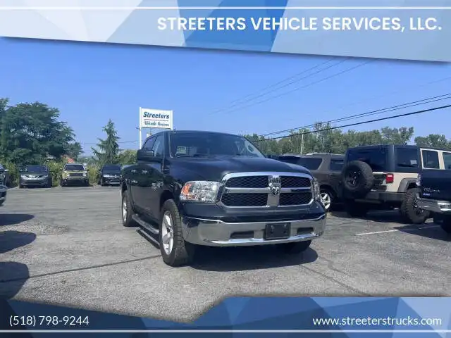 2017 RAM 1500 SLT Crew Cab 4WD 5'7" Box's photo