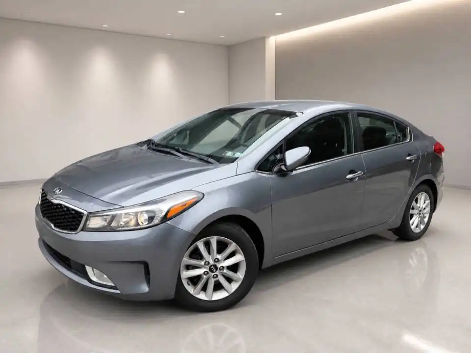 2017 Kia Forte S AT's photo