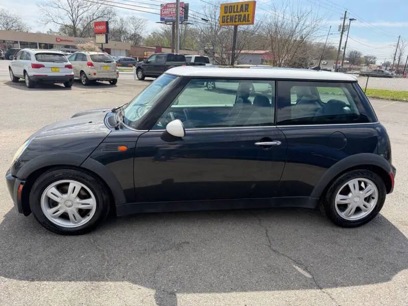 2006 MINI Cooper Base photo 5