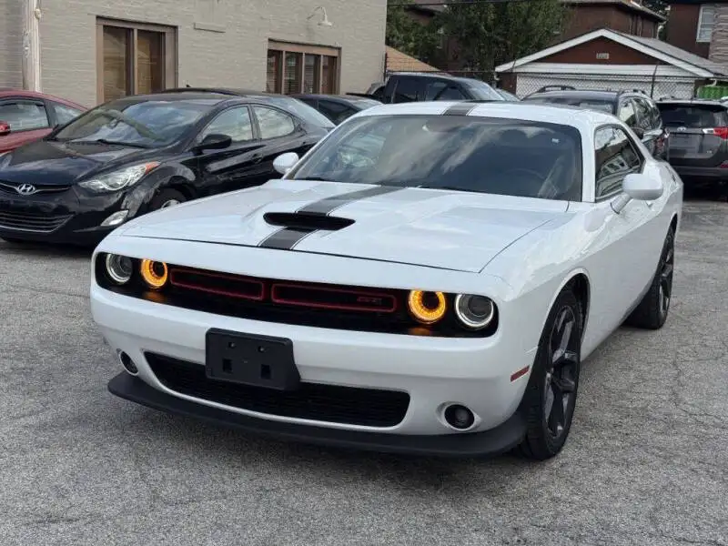 2019 Dodge Challenger GT Auto's photo