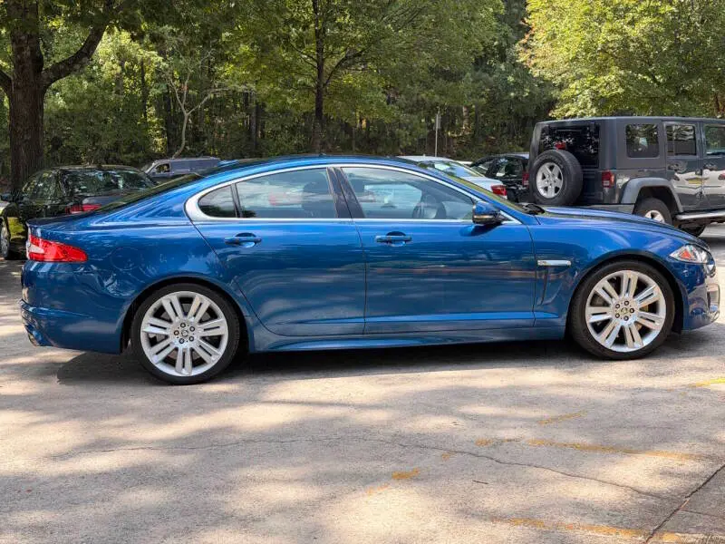 2012 Jaguar XF XFR photo 5