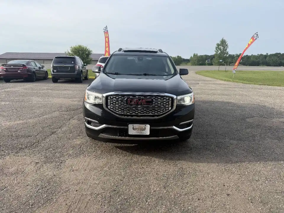 2017 GMC Acadia Denali AWD's photo