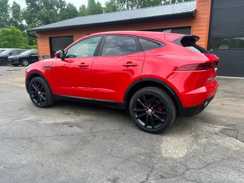 2019 Jaguar E-PACE P250 S AWD photo 4