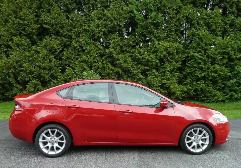 2013 Dodge Dart 2.0 SXT's photo