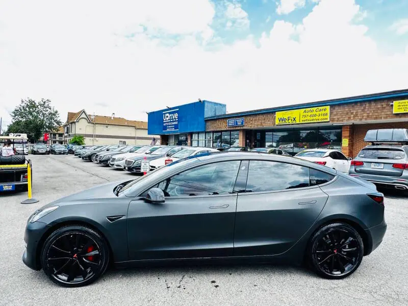 2018 Tesla Model 3 Long Range photo 4