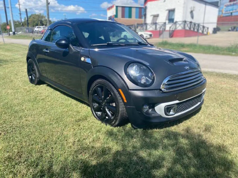 2013 MINI Cooper S photo 4