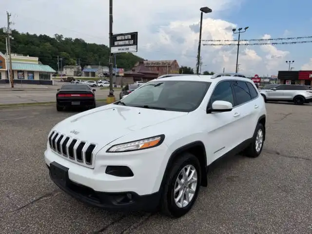 2017 Jeep Cherokee Latitude 4X4's photo