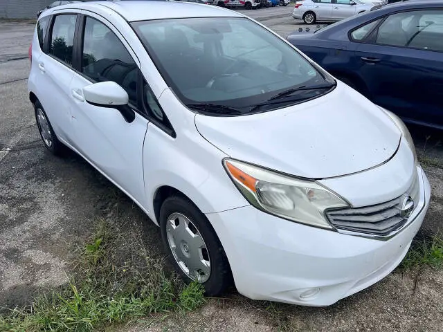 2016 Nissan Versa Note 1.6 SV CVT photo 3