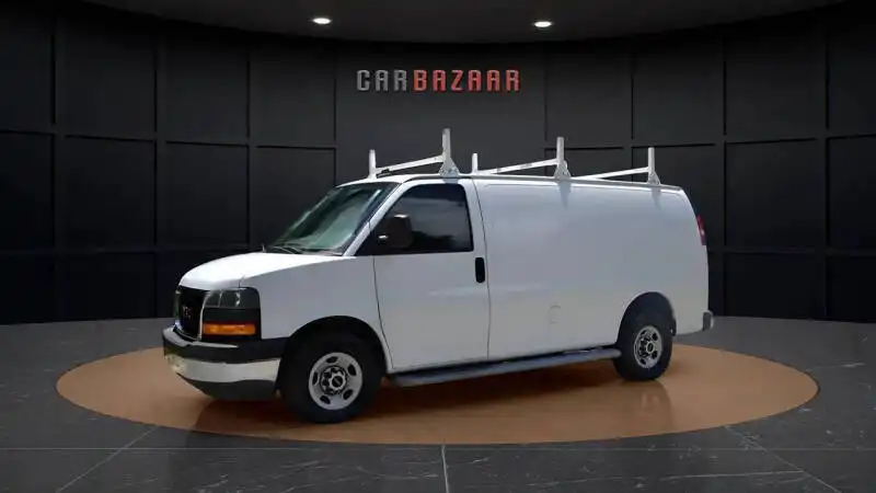2019 GMC Savana 2500's photo