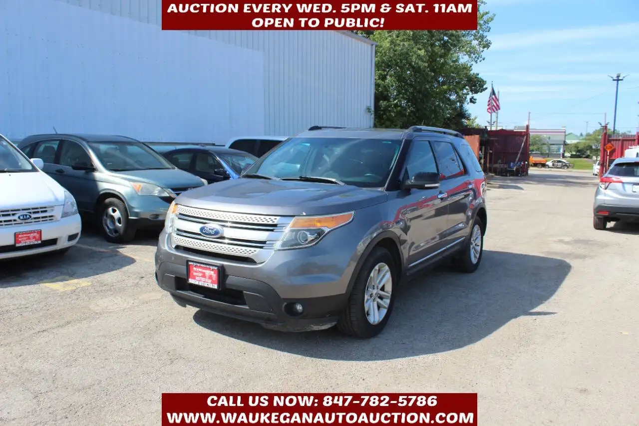 2013 Ford Explorer XLT 4WD's photo