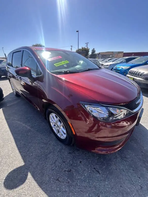 Vehicle Image 2