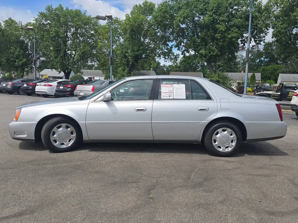 2000 Cadillac DeVille Base photo 4