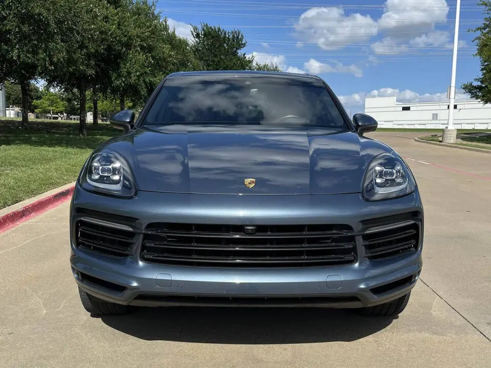 2019 Porsche Cayenne Base photo 3