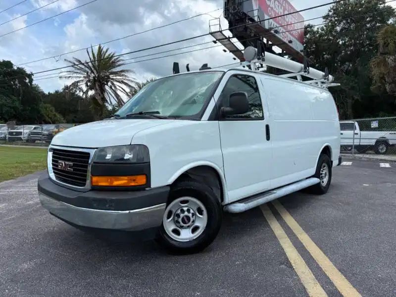 2020 GMC Savana 2500's photo