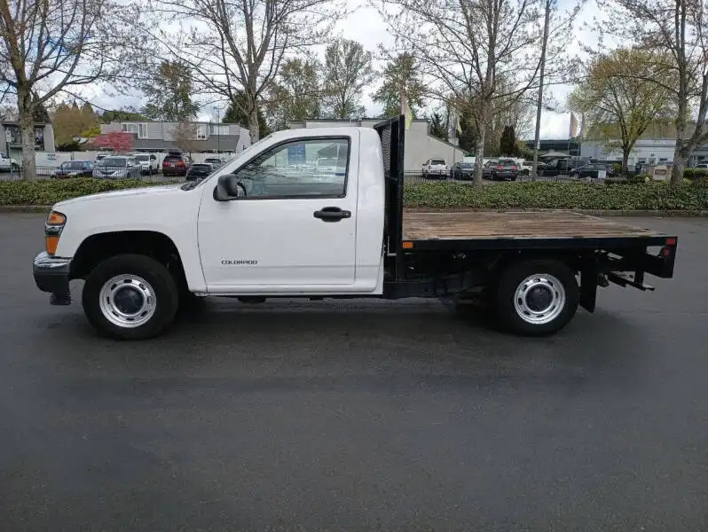 2007 GMC Canyon Chassis Cab WT's photo