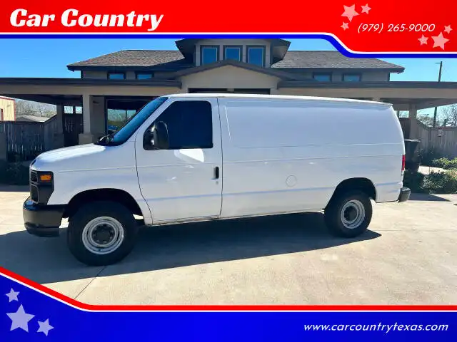 2014 Ford E-Series E-250 Van's photo