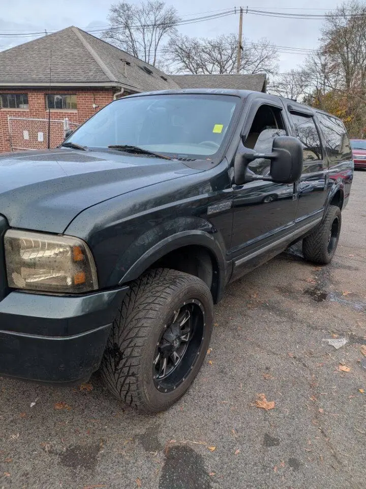 2003 Ford Excursion Limited 7.3L 4X4 photo 3