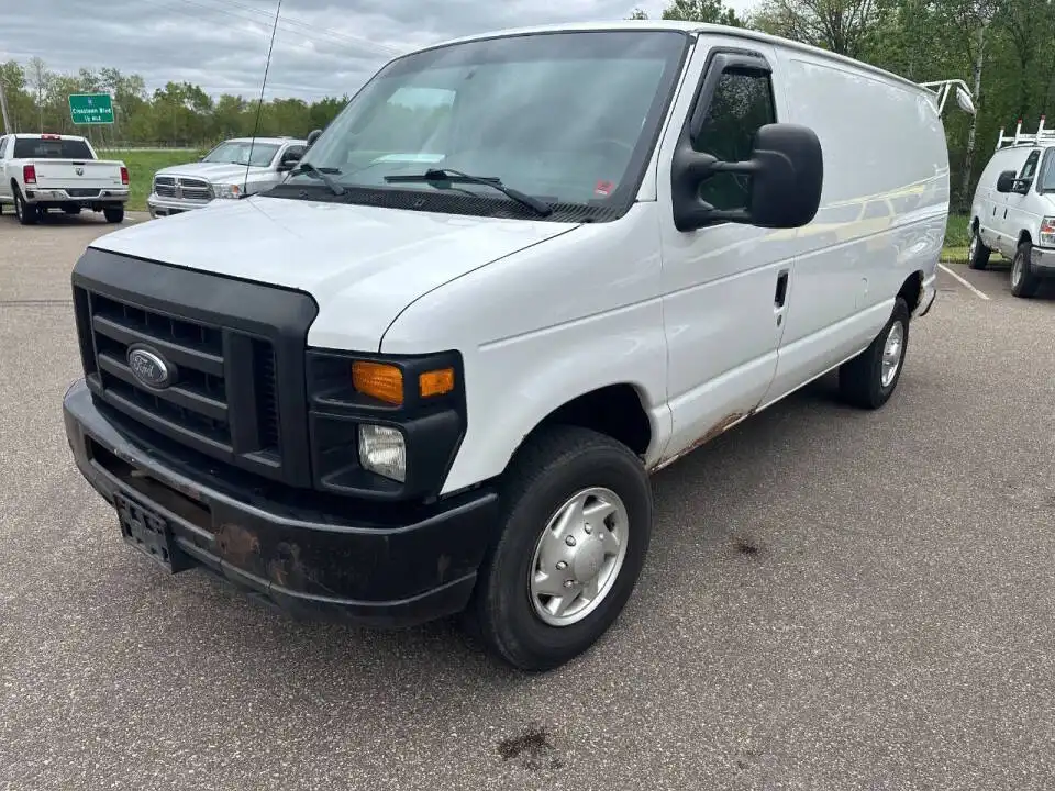 2012 Ford E-Series E-250 Van's photo