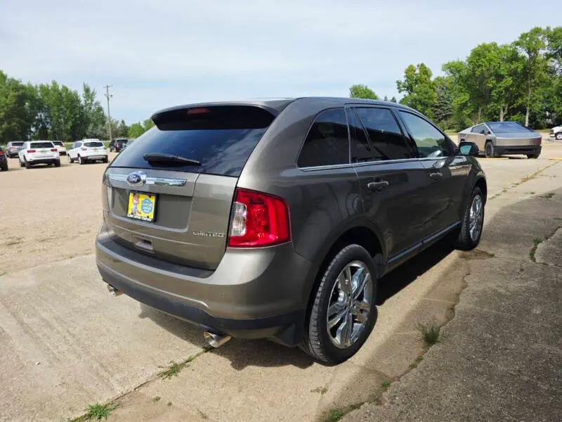 2013 Ford Edge Limited photo 5