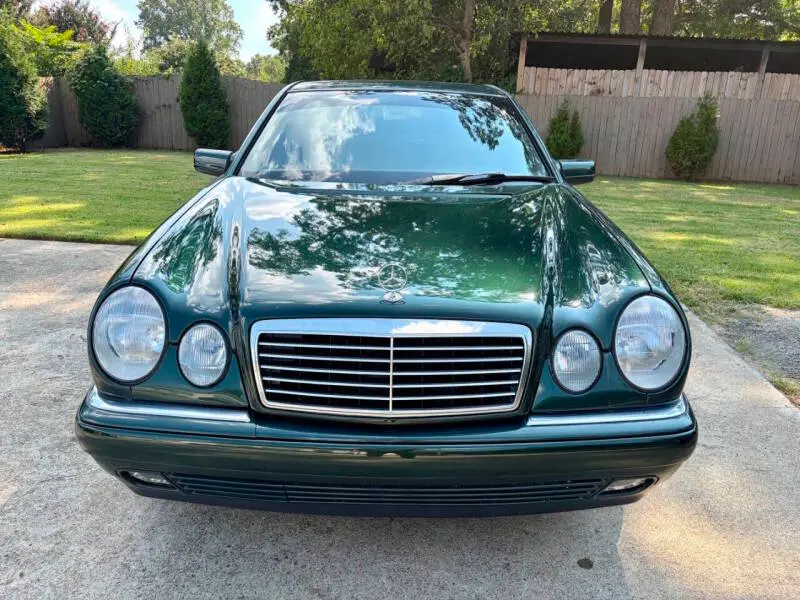1997 Mercedes-Benz E-Class E320 photo 3