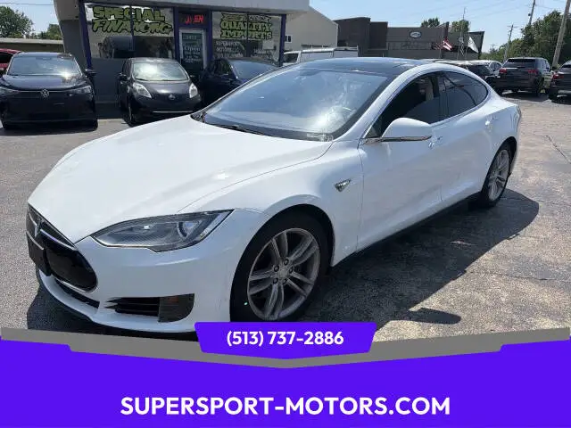 2013 Tesla Model S 60 kWh photo 1