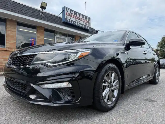 2019 Kia Optima LX AT's photo